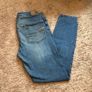 American Eagle Light Wash Jeans
